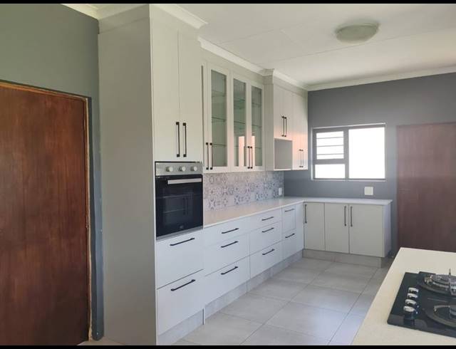3 BEDROOM HOUSE FOR SALE IN BROOKLANDS LIFESTYLE ESTATE